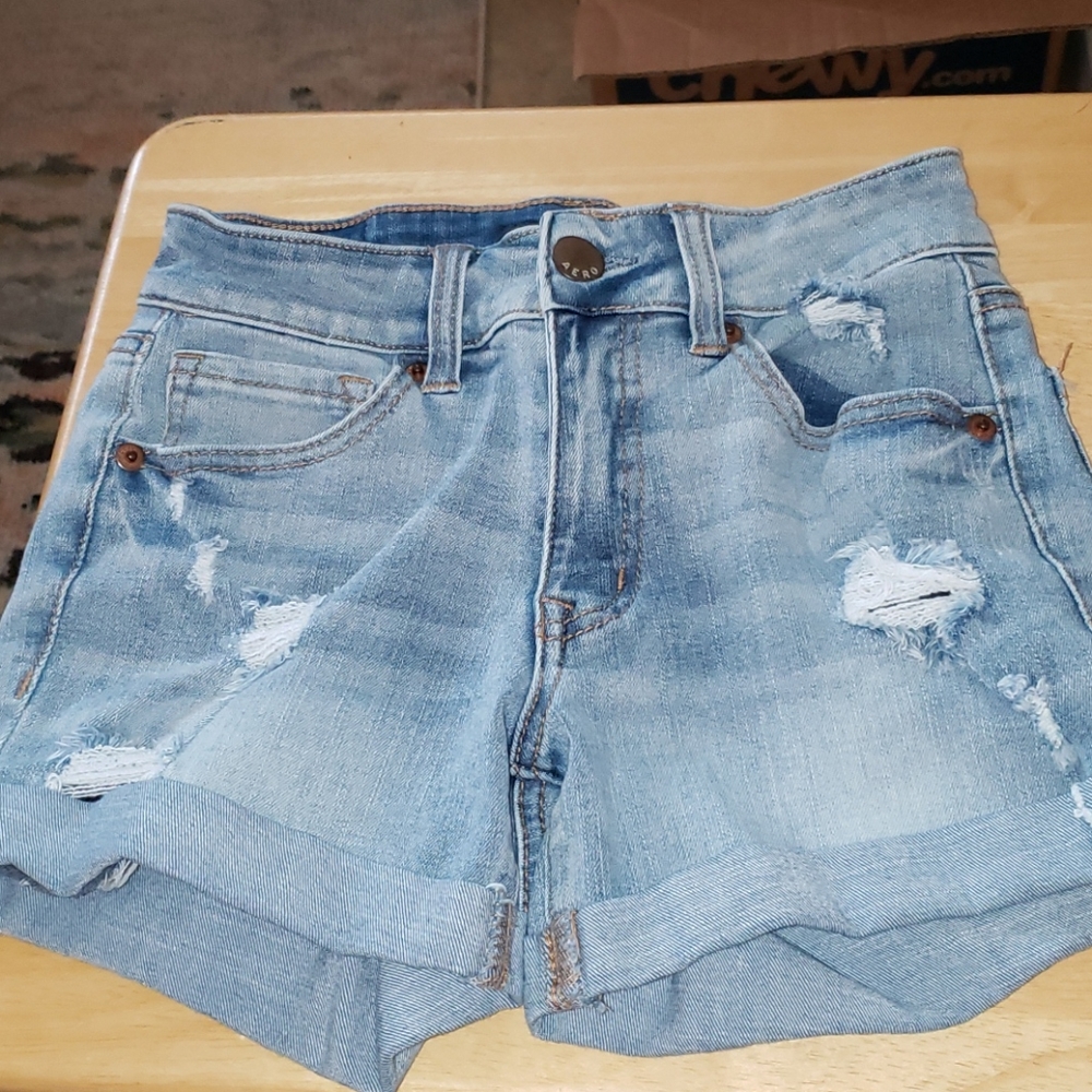 Like new! AERO Light Wash Distressed Jean Shorts